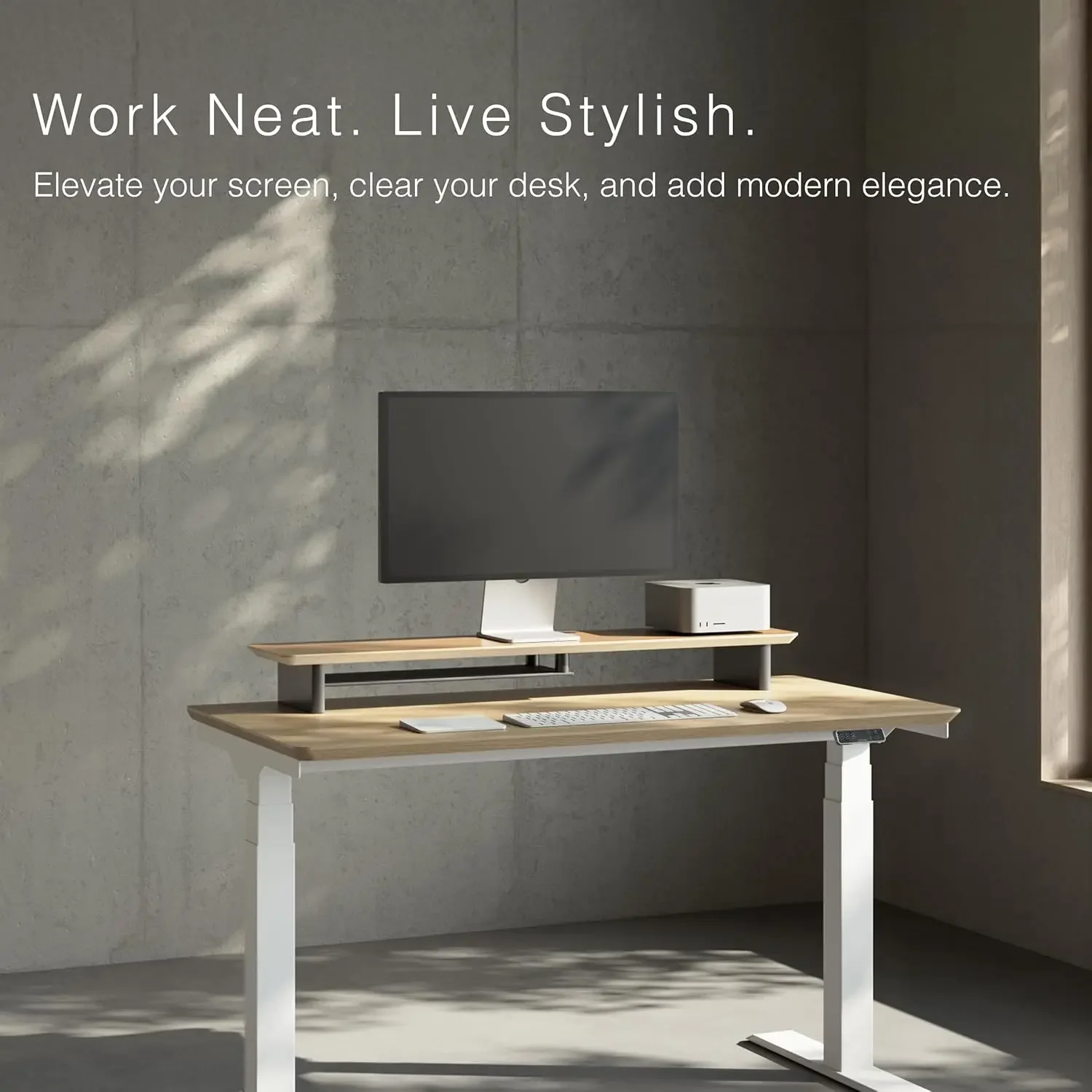ホワイトオーク製二段式人間工学に基づいたデスクセットアップ  - Dual Monitor Desk Setup のレビューと価格
